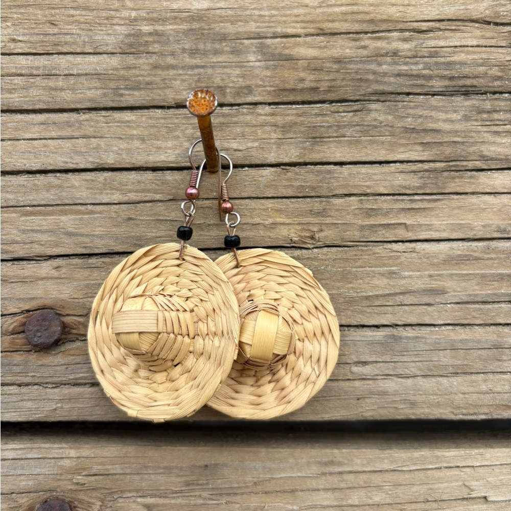 Mini Straw Hat Earrings – Handmade Boho - Picture 5 of 6